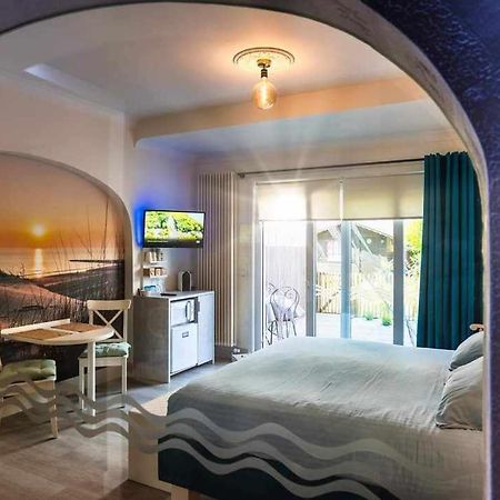 Vikingen Bed & Breakfast Westende-Bad Exterior photo